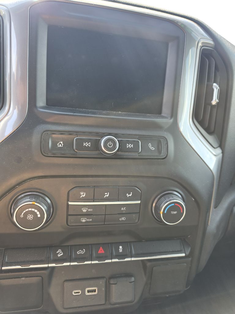 Photo 16 of this CHEVROLET SILVERADO 1500