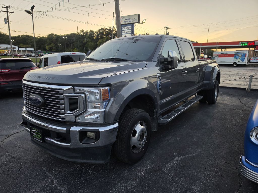 Photo 5 of this FORD F-350 SUPER DUT