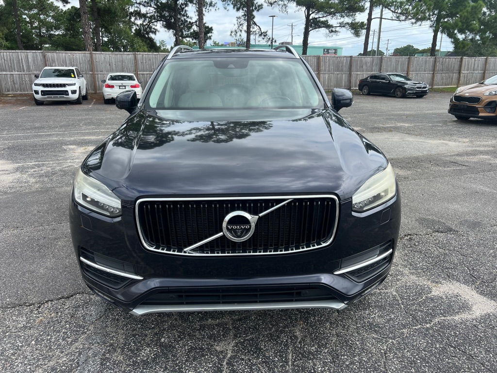Photo 2 of this VOLVO XC90