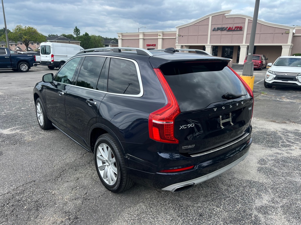 Photo 7 of this VOLVO XC90