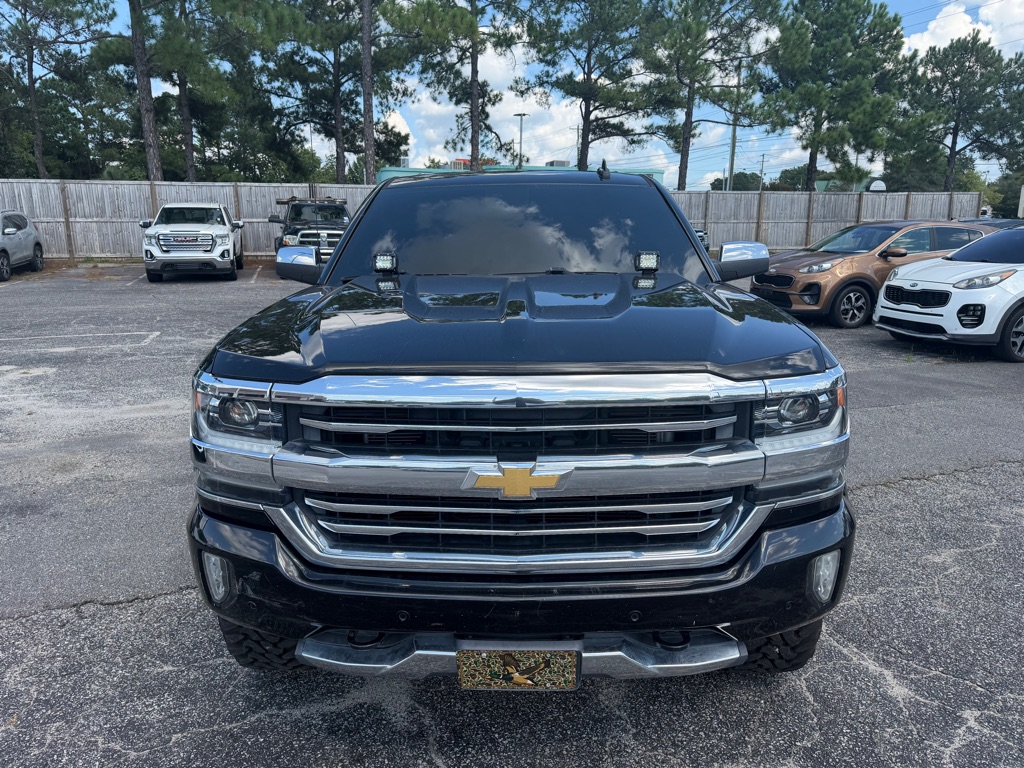 Photo 2 of this CHEVROLET SILVERADO 1500
