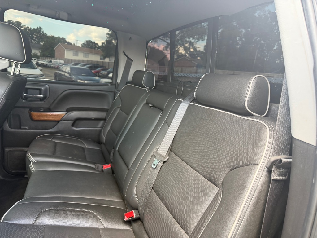 Photo 22 of this CHEVROLET SILVERADO 1500