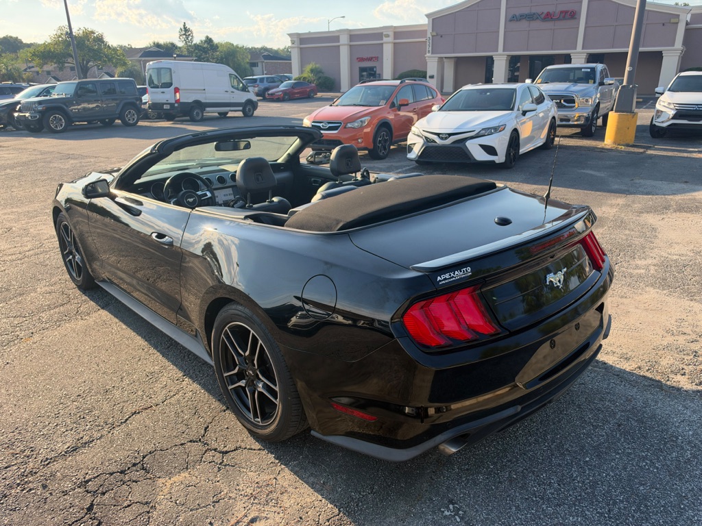 Photo 20 of this FORD MUSTANG