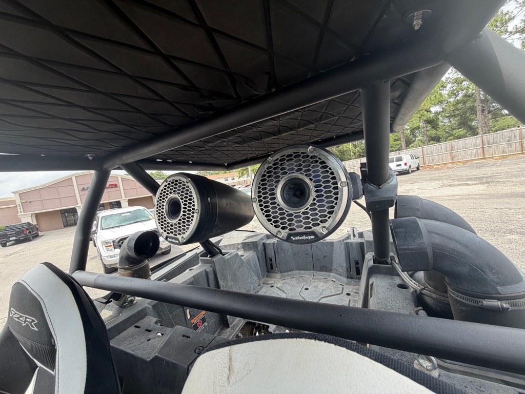 Photo 11 of this POLARIS RAZOR