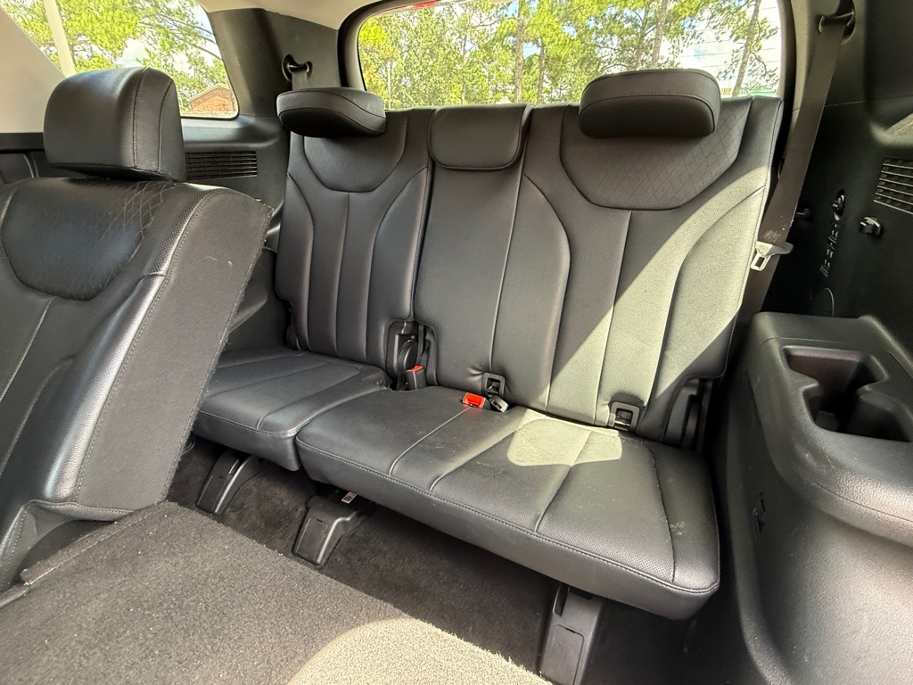 Photo 21 of this HYUNDAI PALISADE