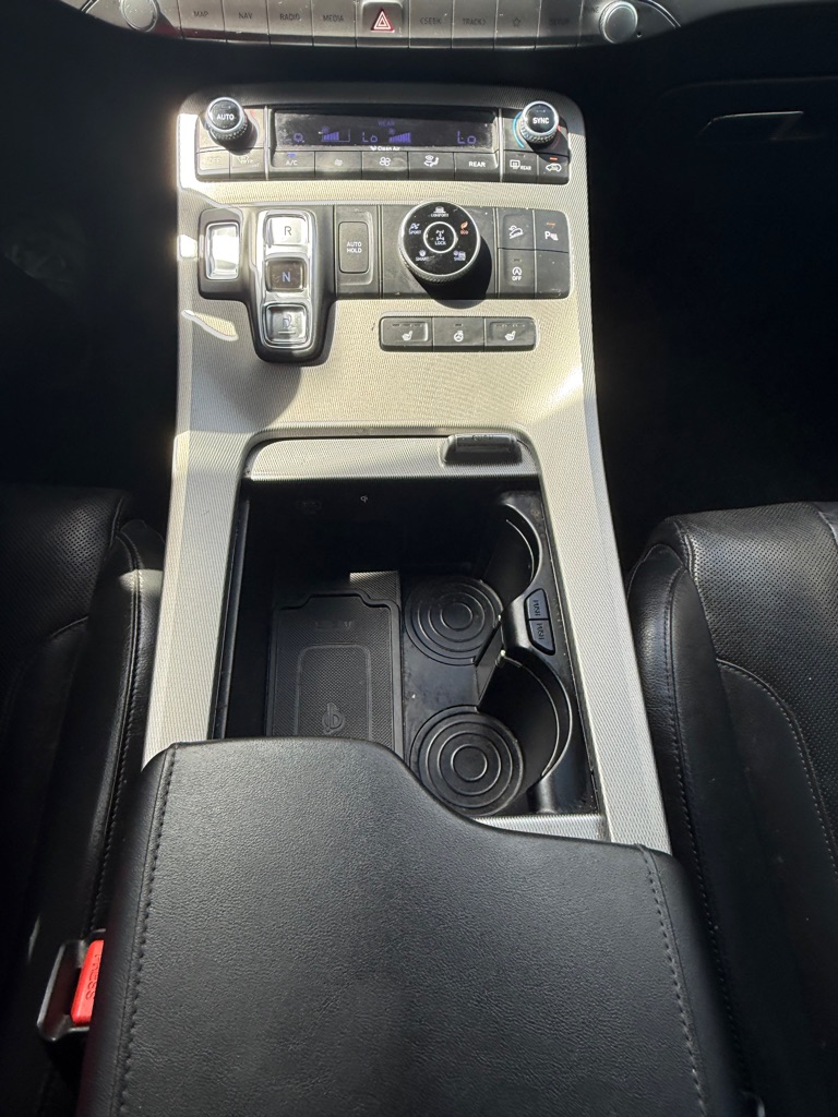 Photo 16 of this HYUNDAI PALISADE