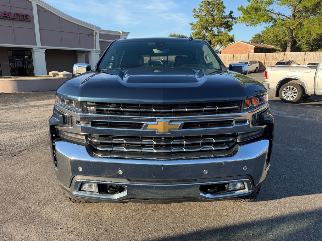 Photo 2 of this CHEVROLET SILVERADO 1500