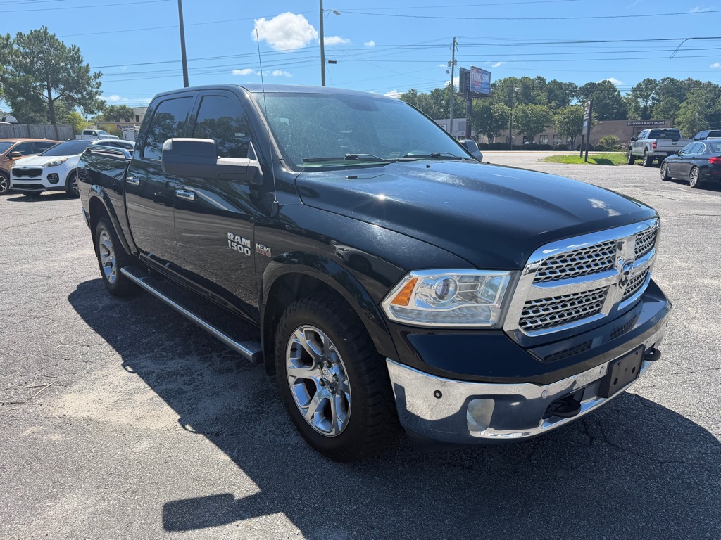 Photo 3 of this RAM 1500