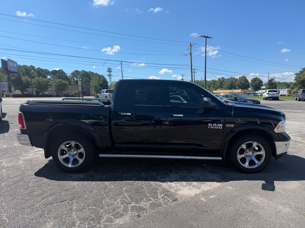 Photo 4 of this RAM 1500