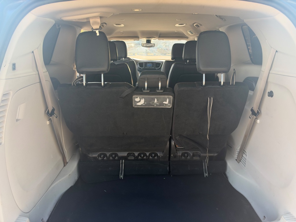 Photo 20 of this CHRYSLER PACIFICA