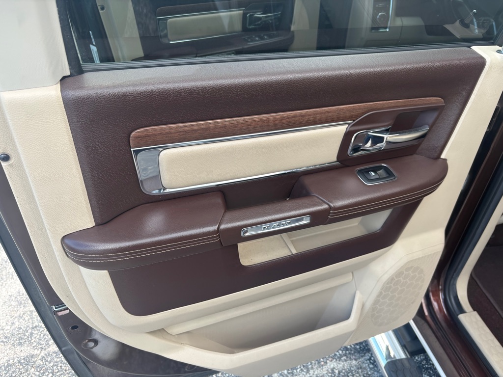 Photo 19 of this RAM 1500
