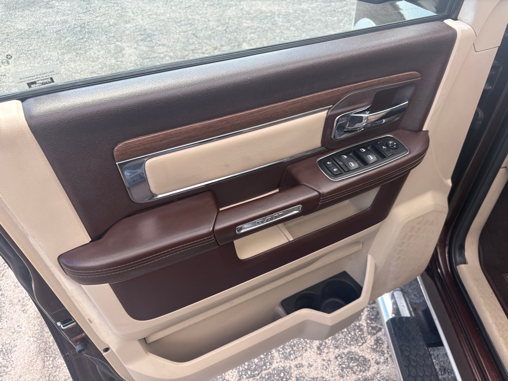Photo 9 of this RAM 1500