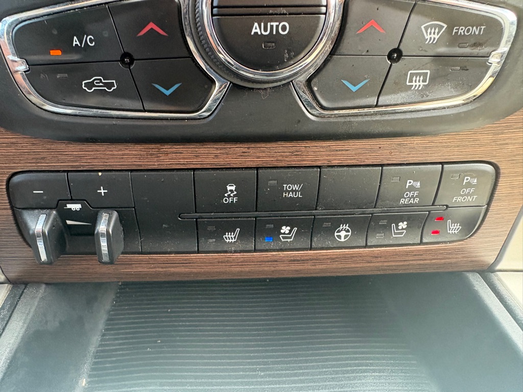 Photo 16 of this RAM 1500
