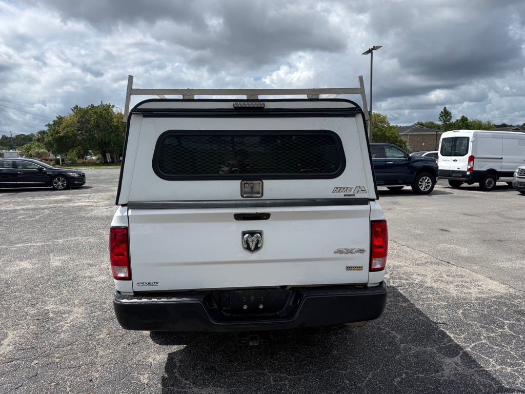 Photo 4 of this RAM 1500