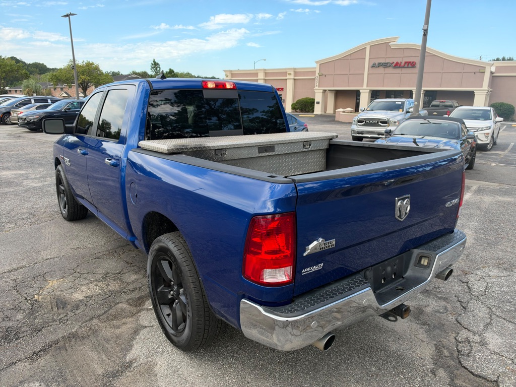 Photo 7 of this RAM 1500