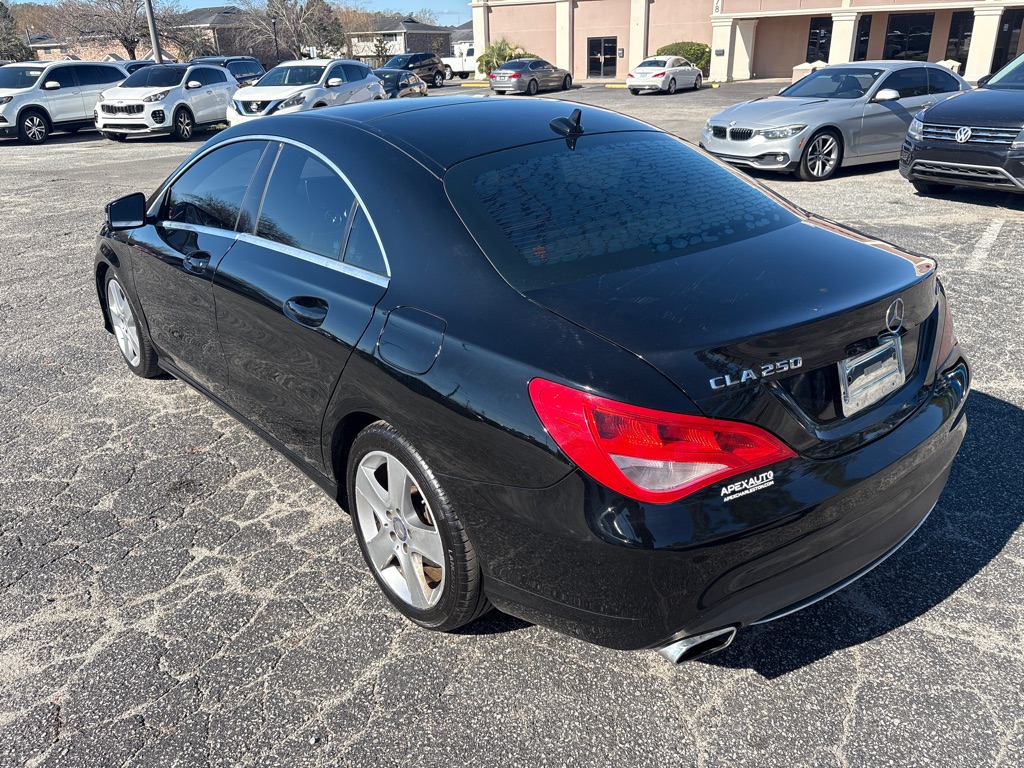 Photo 7 of this MERCEDES-BENZ CLA