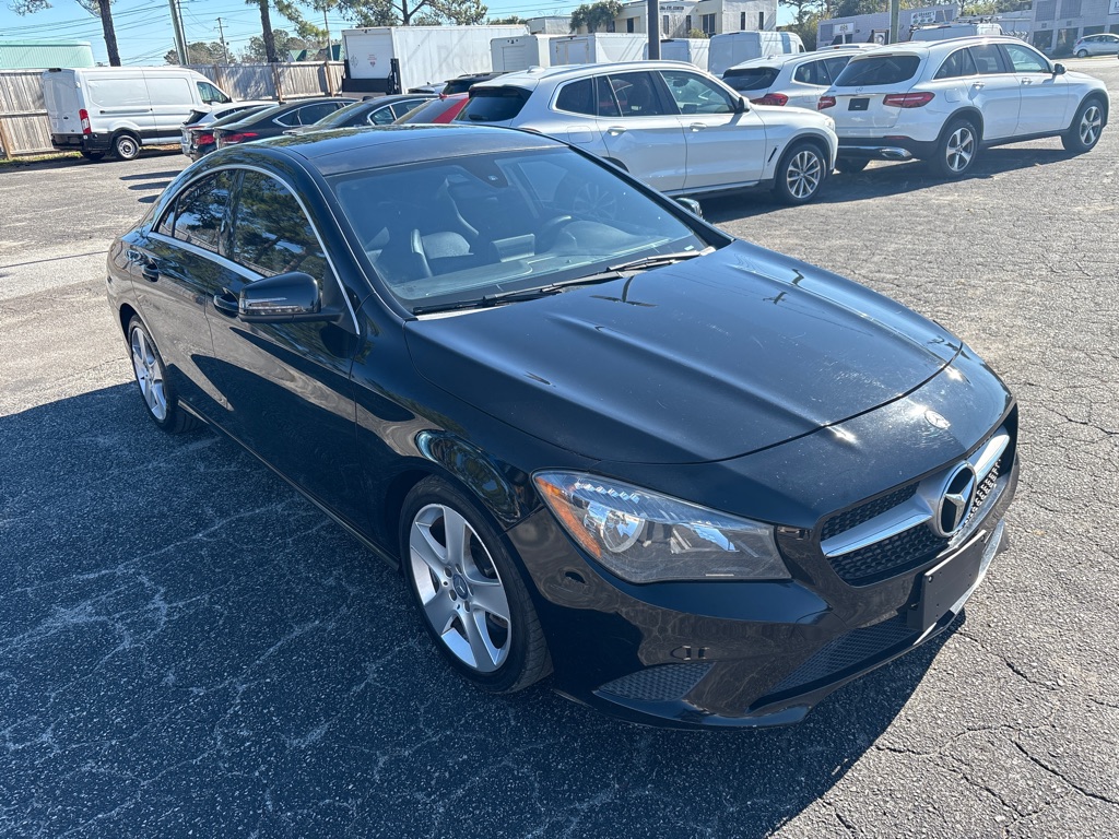 Photo 3 of this MERCEDES-BENZ CLA