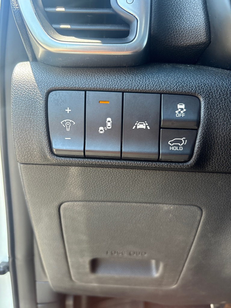 Photo 18 of this KIA SPORTAGE