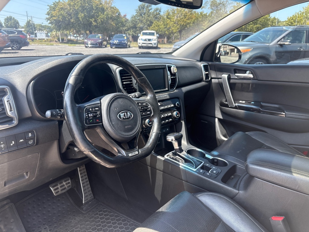 Photo 11 of this KIA SPORTAGE