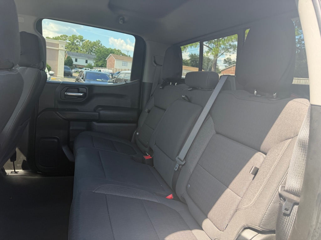 Photo 14 of this CHEVROLET SILVERADO 1500