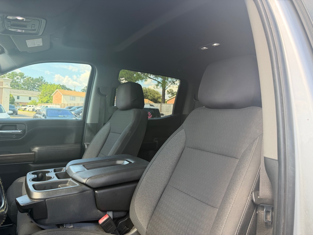 Photo 10 of this CHEVROLET SILVERADO 1500