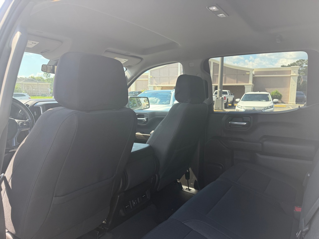 Photo 13 of this CHEVROLET SILVERADO 1500