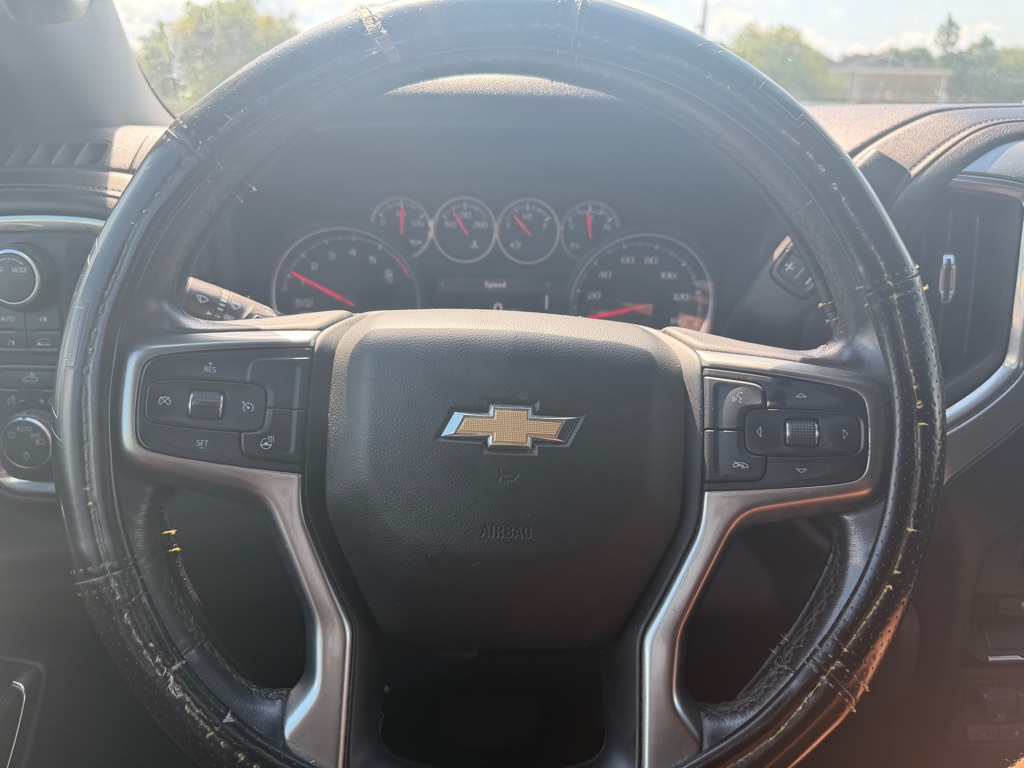 Photo 15 of this CHEVROLET SILVERADO 1500