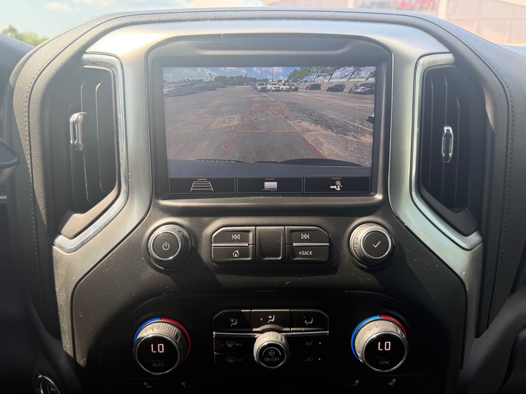 Photo 18 of this CHEVROLET SILVERADO 1500