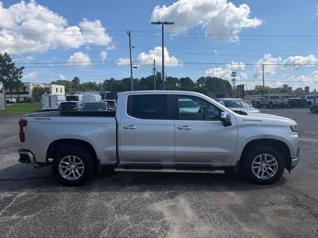 Photo 4 of this CHEVROLET SILVERADO 1500