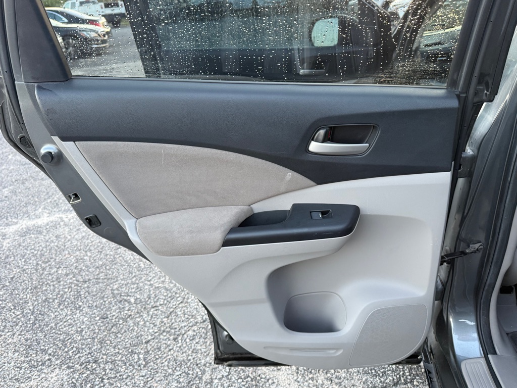 Photo 16 of this HONDA CR-V