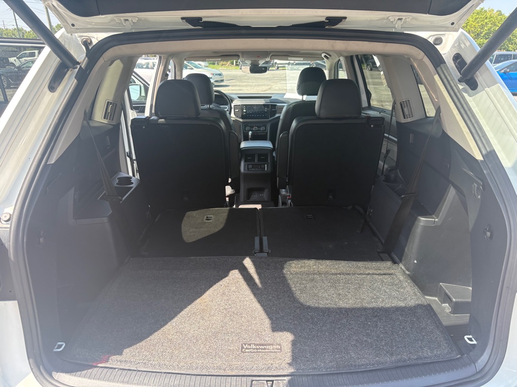 Photo 21 of this VOLKSWAGEN ATLAS