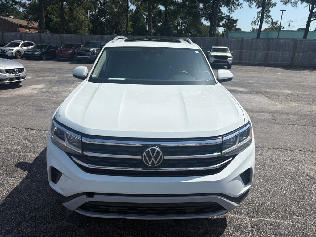 Photo 2 of this VOLKSWAGEN ATLAS