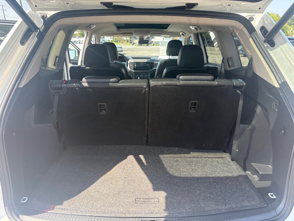 Photo 20 of this VOLKSWAGEN ATLAS