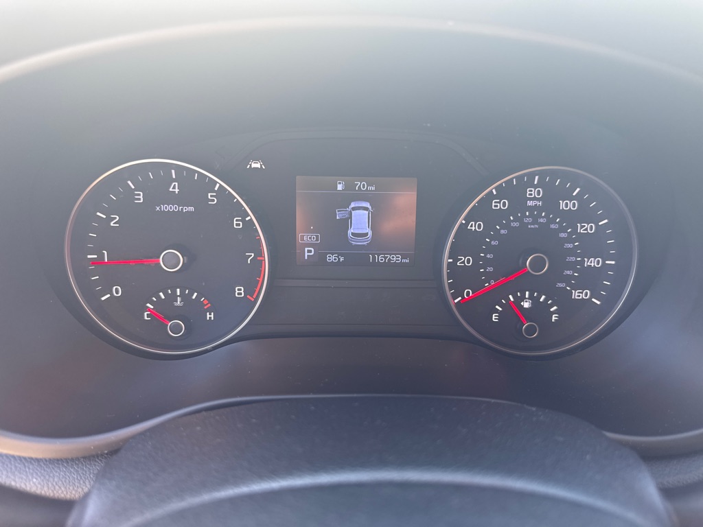 Photo 16 of this KIA SPORTAGE