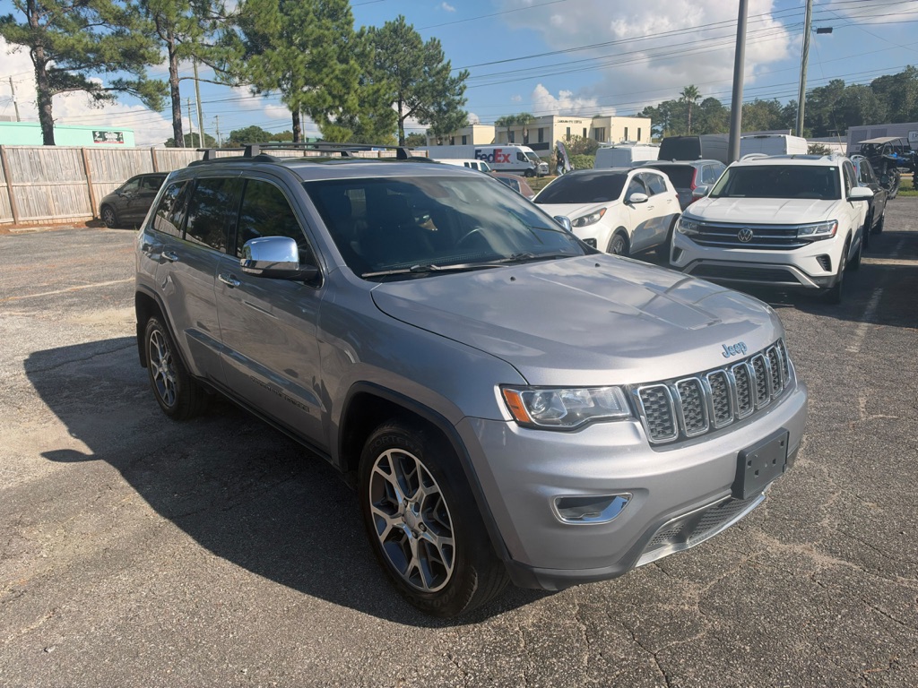 Photo 3 of this JEEP GRAND CHEROKEE