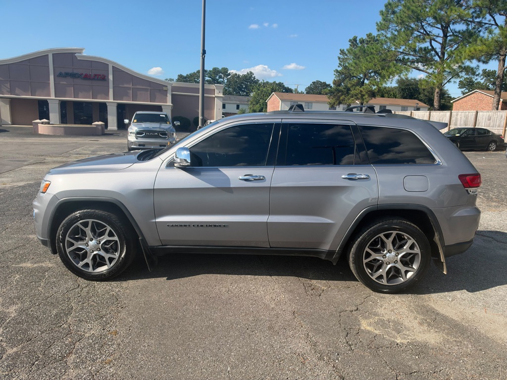 Photo 8 of this JEEP GRAND CHEROKEE