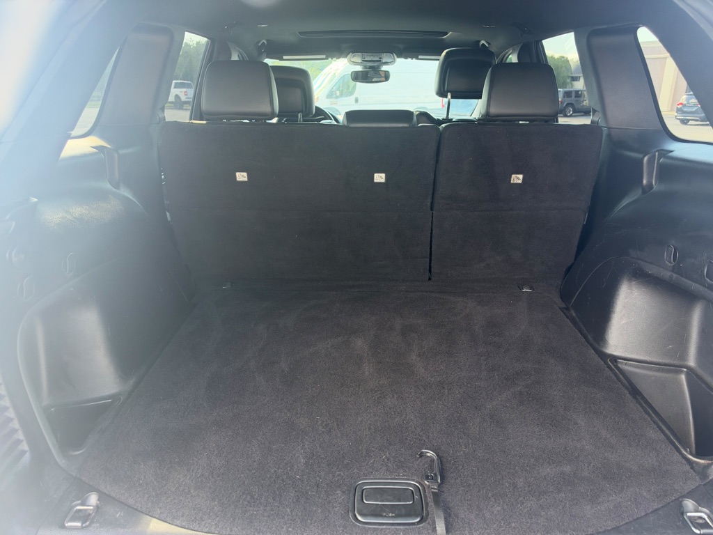 Photo 20 of this JEEP GRAND CHEROKEE