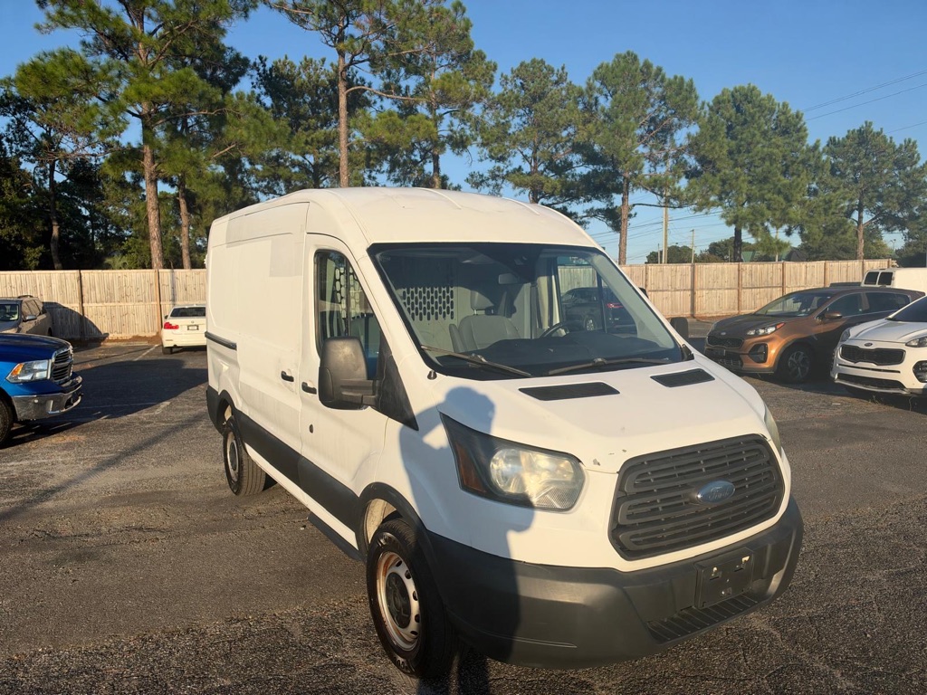 Photo 3 of this FORD TRANSIT