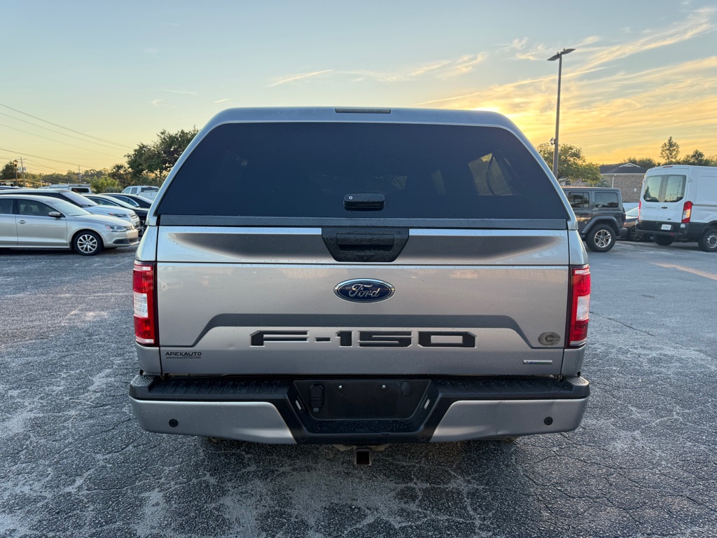 Photo 4 of this FORD F-150