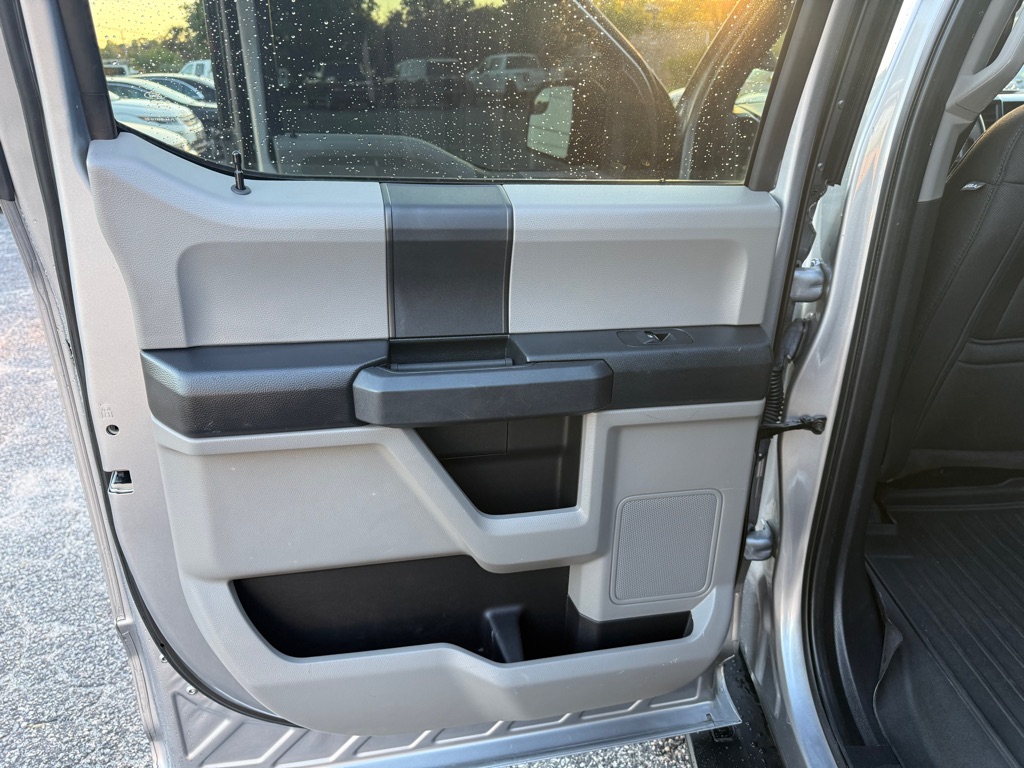 Photo 16 of this FORD F-150