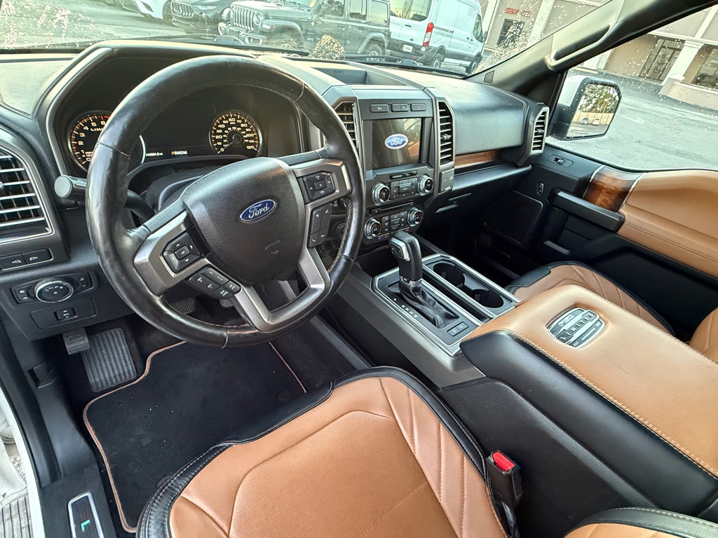Photo 10 of this FORD F-150