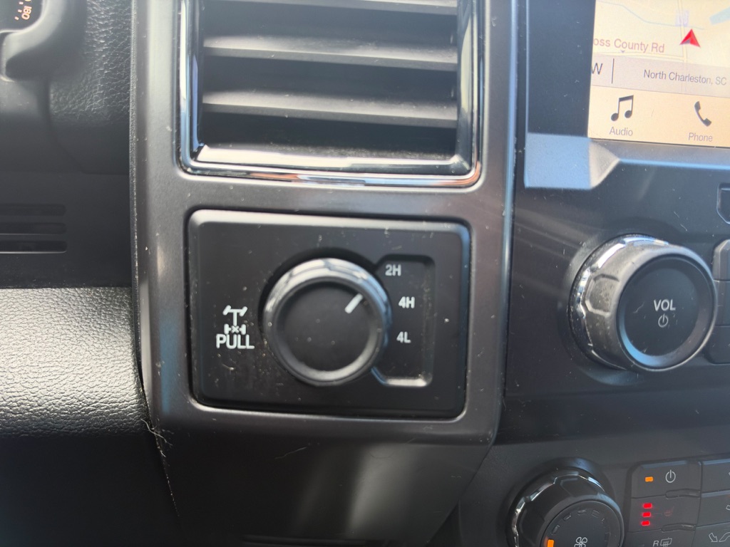 Photo 17 of this FORD F-150