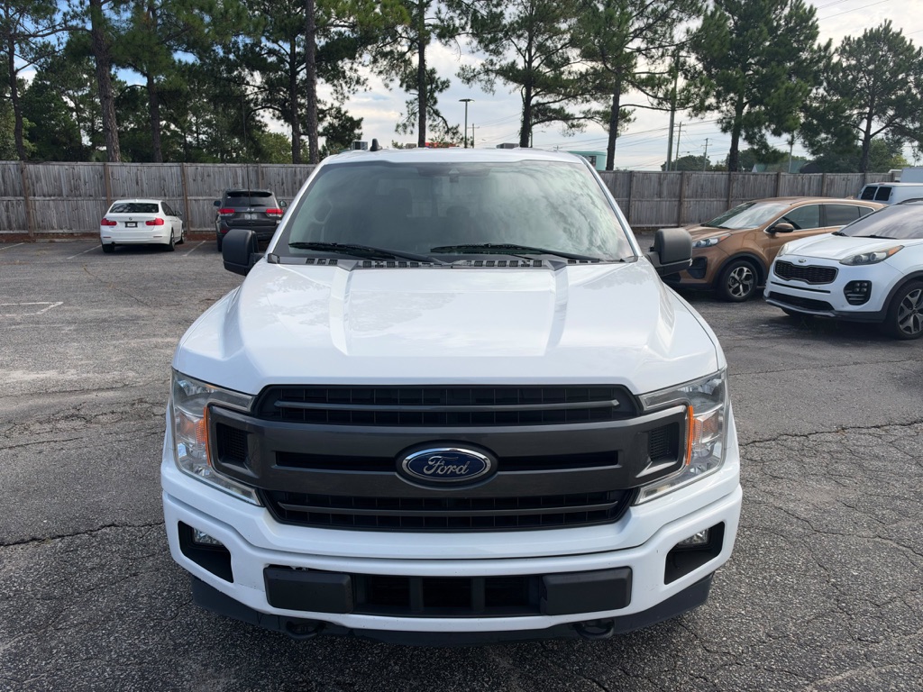 Photo 2 of this FORD F-150