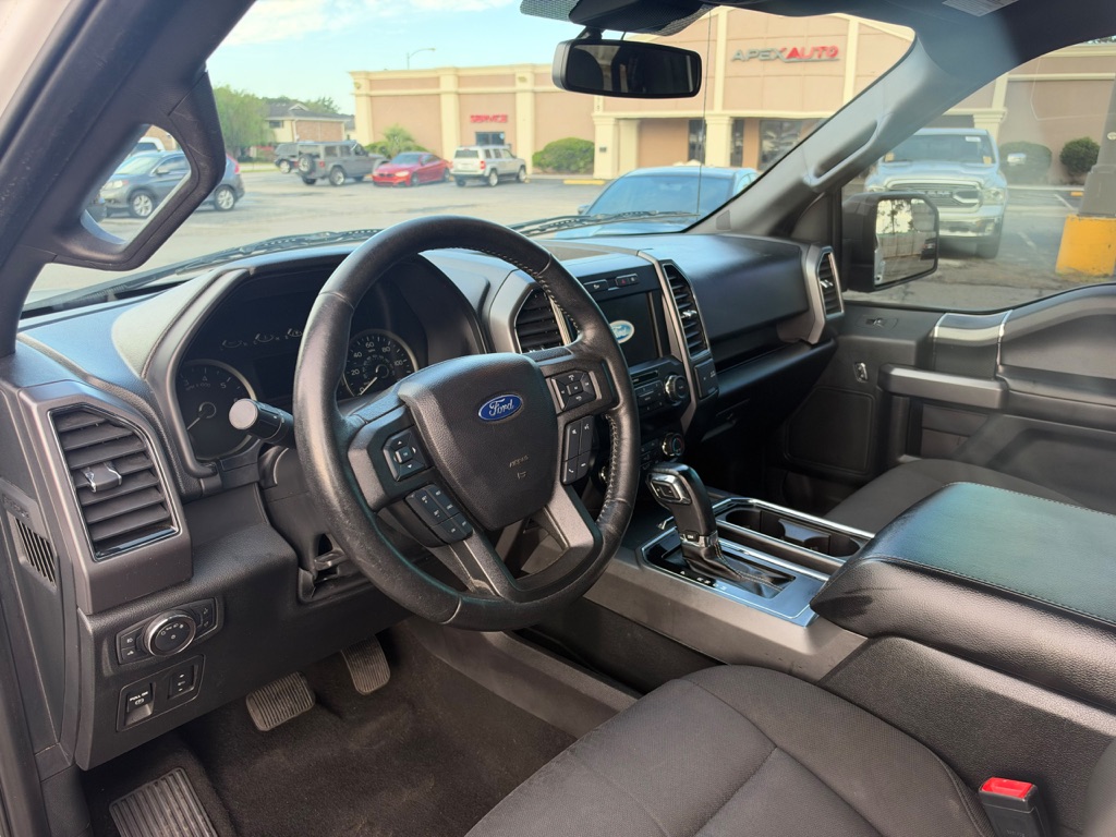 Photo 11 of this FORD F-150