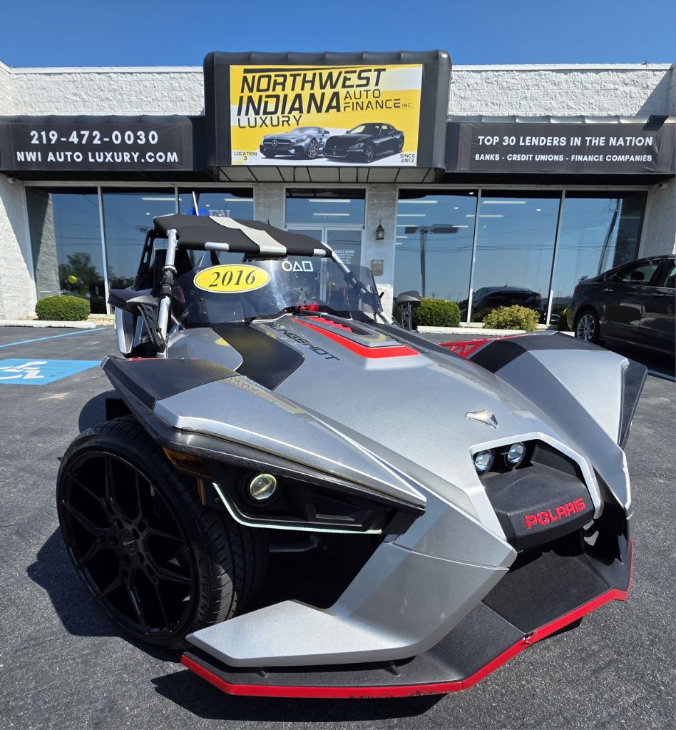 2016 POLARIS SLINGSHOT SL's photo