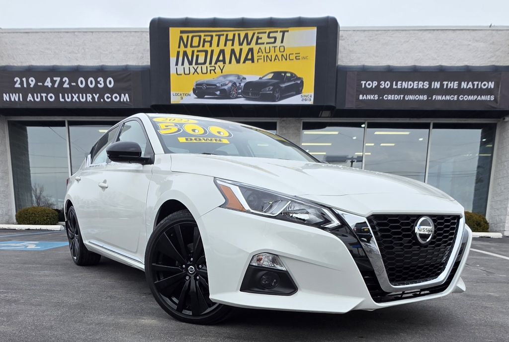 2022 Nissan Altima 2.5 SR's photo