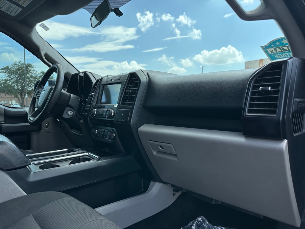 Photo 19 of this FORD F-150