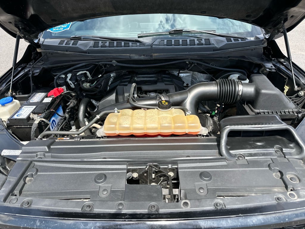 Photo 29 of this FORD F-150
