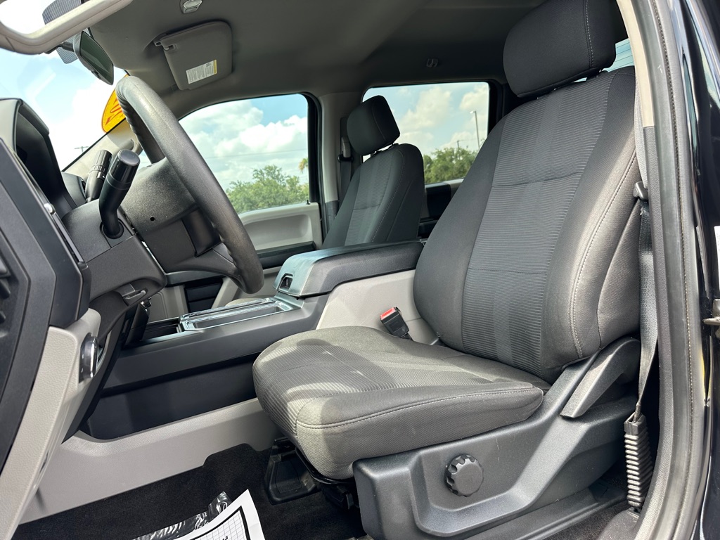 Photo 22 of this FORD F-150