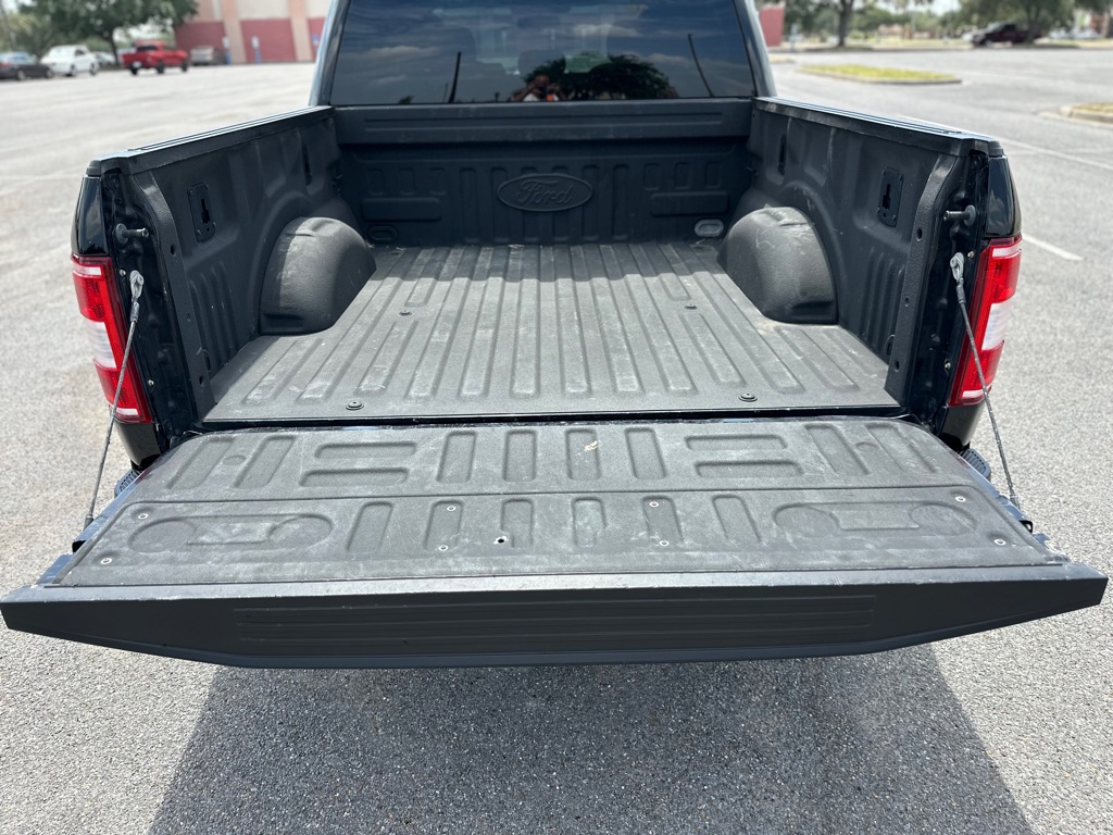Photo 30 of this FORD F-150